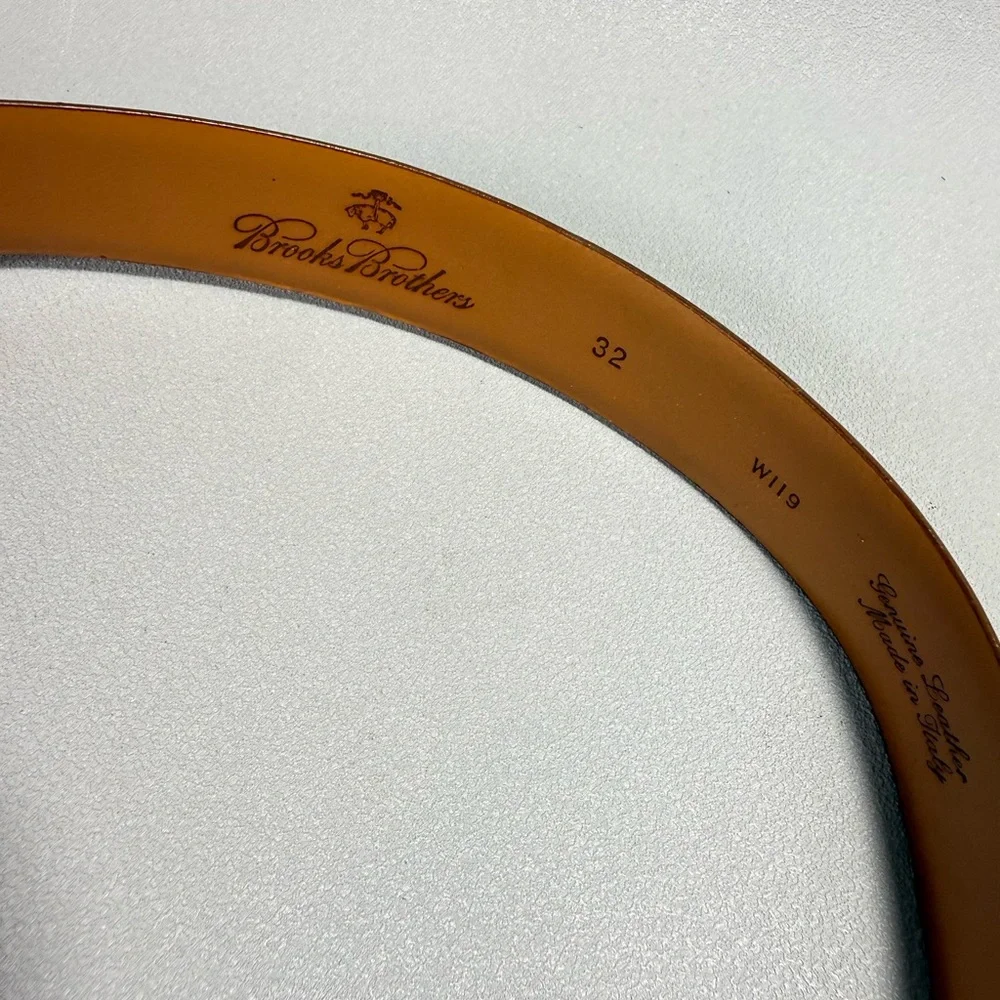Brooks Brothers Classic Medium Brown Smooth Italian Leather Men's Belt W119